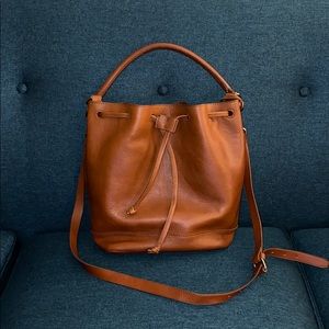 Madewell Lafayette Leather Bucket Bag